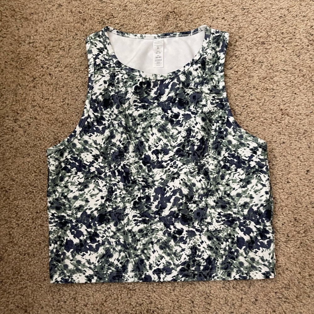 Cropped workout tank, size M